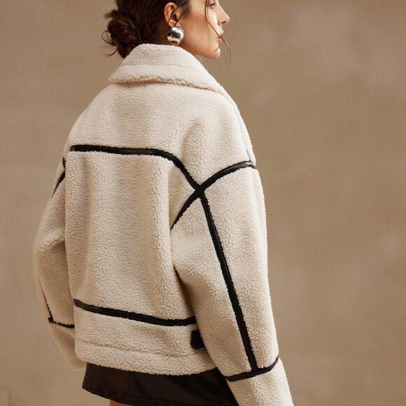 Beige Casual Women's Fleece Thick Faux Leather Patchwork Loose Short Jacket - Picture 2 of 10